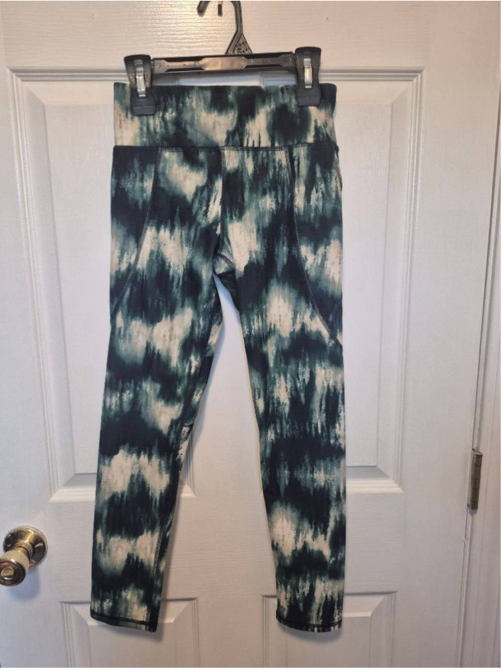 Girls Old Navy Active Powersoft Leggings L Green White Tie-Dye